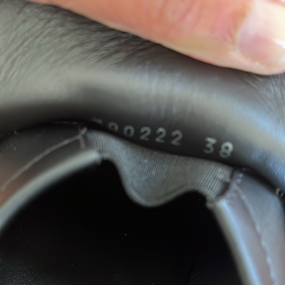 Louis Vuitton uniforms women’s shoes never worn made in Italy black 38 - Picture 7 of 7